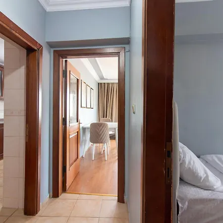 Apartament Spacious & Modern 3br Sisli Stambuł