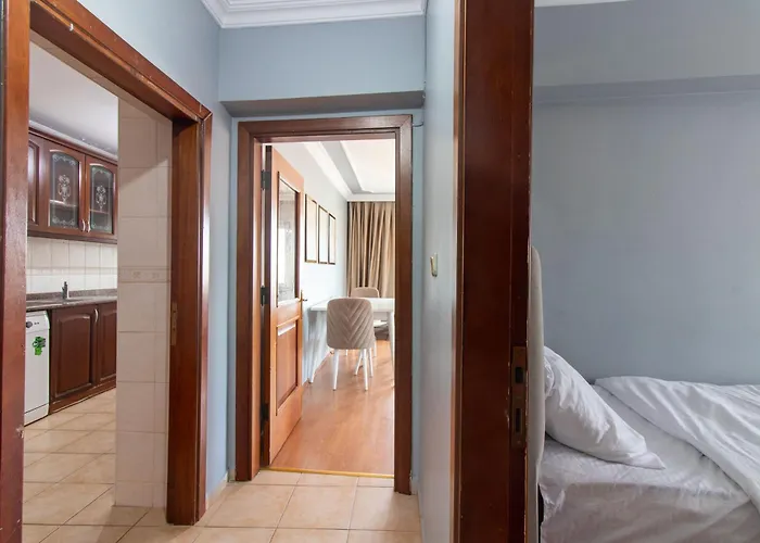 Apartment Spacious & Modern 3br Sisli Istanbul